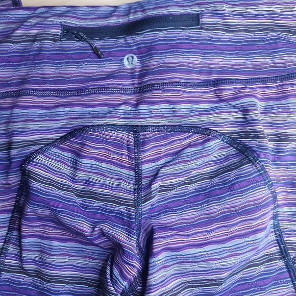 Lululemon Speed Tight IV - Picture 7 of 8